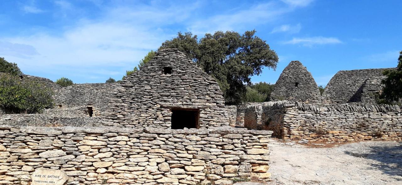 Aux Portes Du Luberon Cheval-Blanc Eksteriør billede